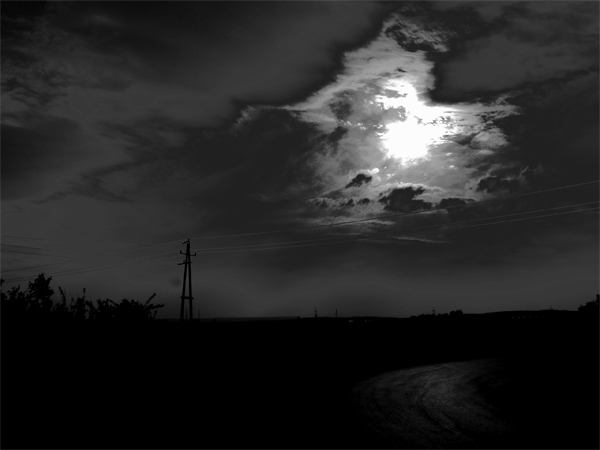Return of the light - photo by Thorsten Quaeschning